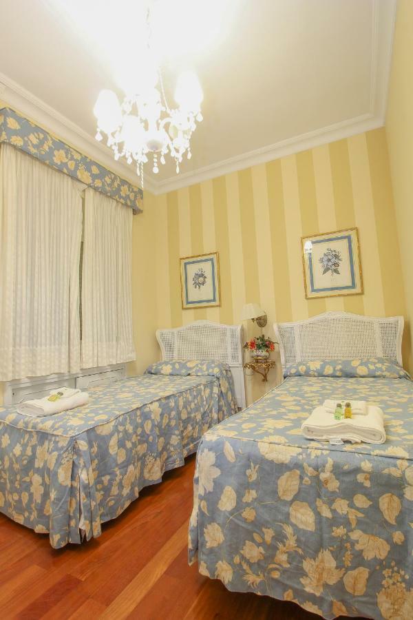Appartamento Apartamento La feria Siviglia Esterno foto