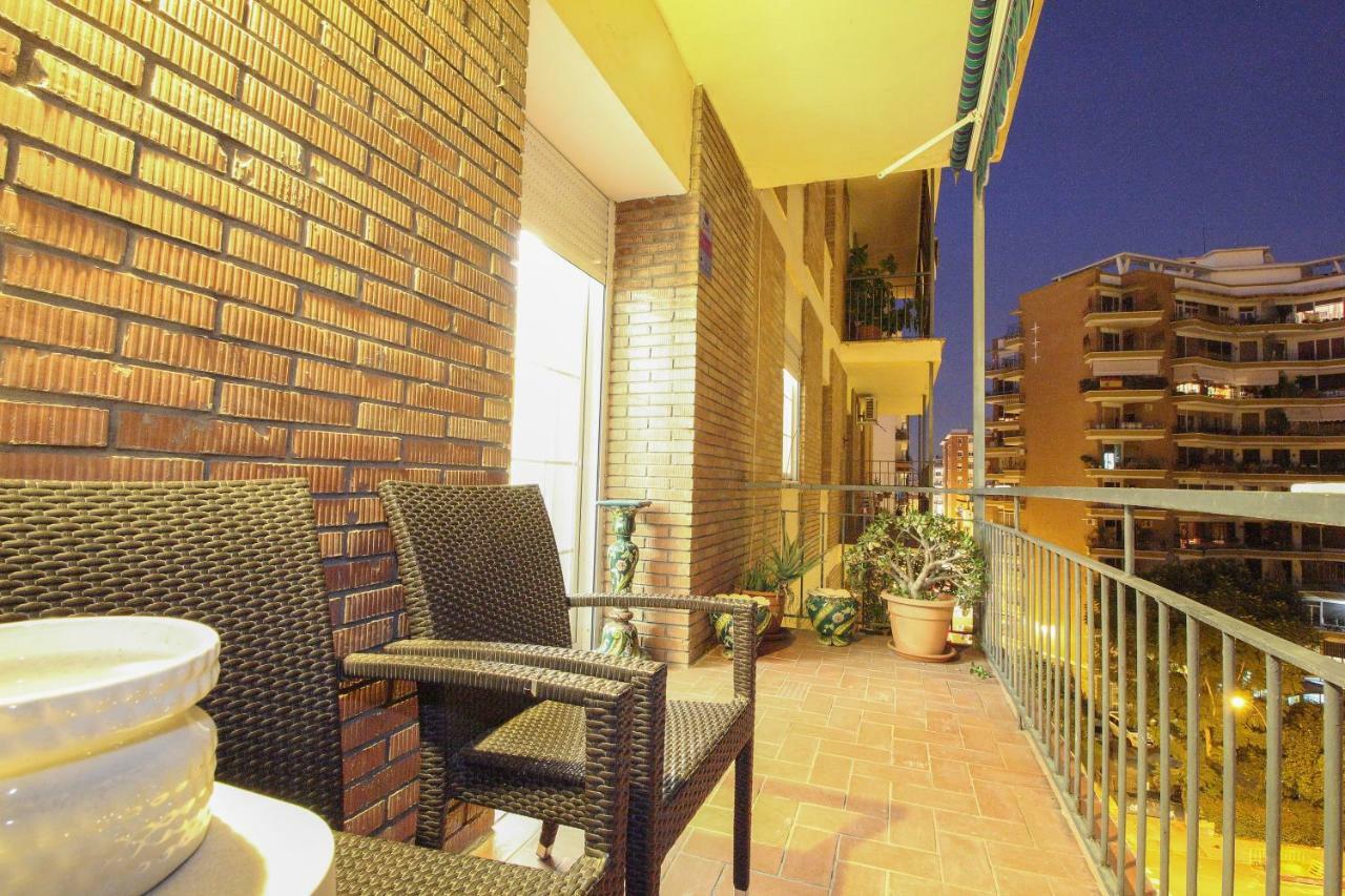 Appartamento Apartamento La feria Siviglia Esterno foto